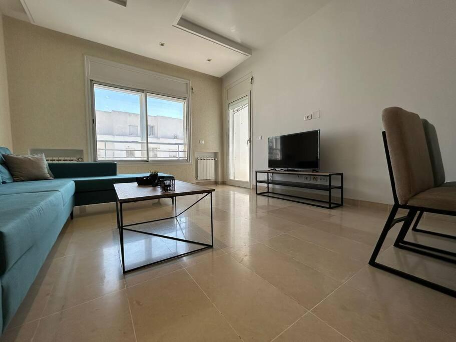 אריאנה Cosy Et Spacieux, Avec Balcon מראה חיצוני תמונה