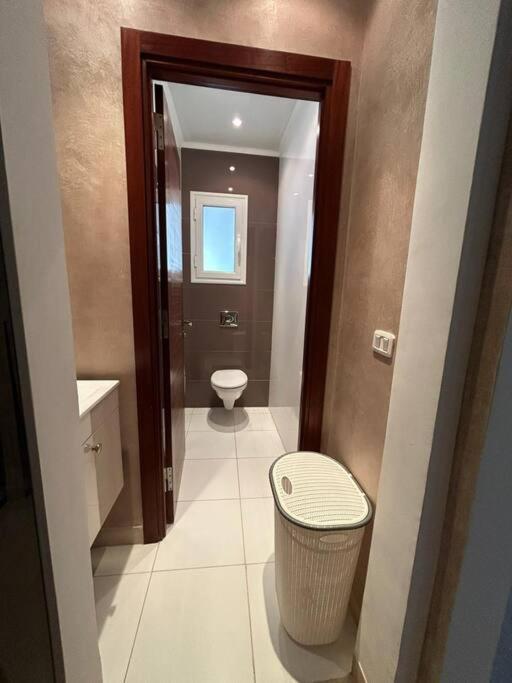 אריאנה Cosy Et Spacieux, Avec Balcon מראה חיצוני תמונה