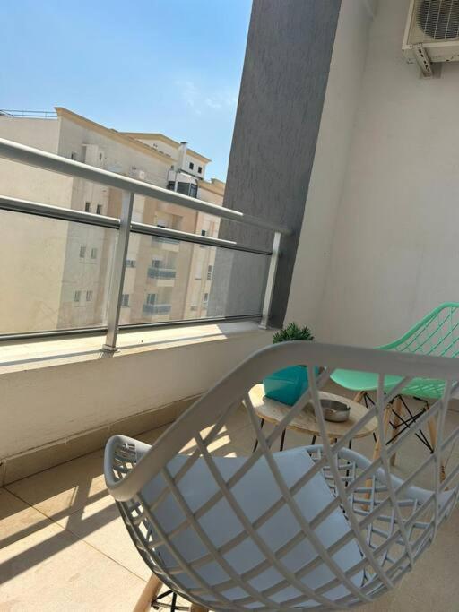 אריאנה Cosy Et Spacieux, Avec Balcon מראה חיצוני תמונה